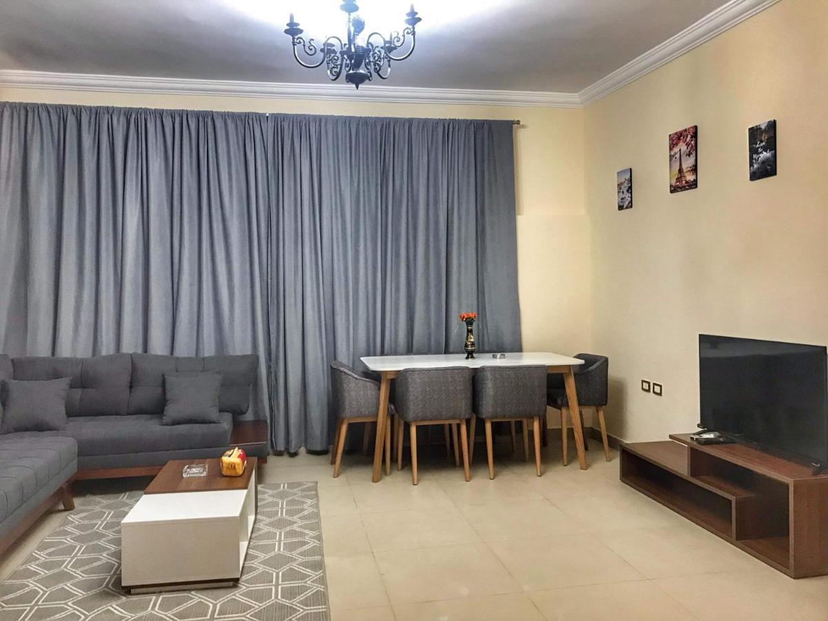 Apartmán Hidden Gem With Pool Access In New Káhira Exteriér fotografie